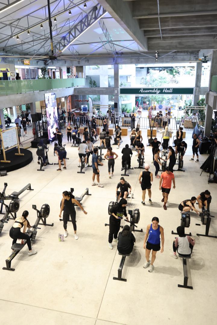 Members training on the floor at The Campus, Ampang
